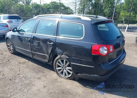 2010 Volkswagen Passat Komfort from USA, damaged, VIN WVWXM7AN4AE090862